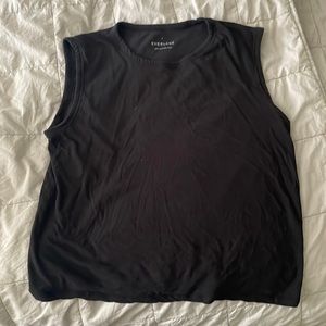 Everlane Air Muscle Tank in Black M